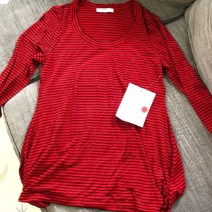 Ladies long sleeves top size small